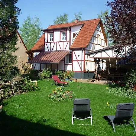 Erpelhaus In Laendlicher Idylle Mit Stadtnaehe Zu Erfurt Und Weimar Utzberg