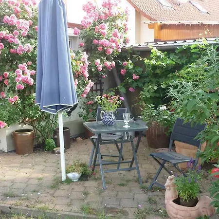 Erpelhaus In Laendlicher Idylle Mit Stadtnaehe Zu Erfurt Und Weimar منزل للإقامة