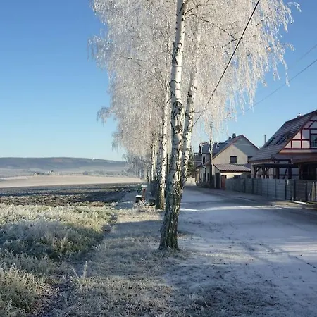 Erpelhaus In Laendlicher Idylle Mit Stadtnaehe Zu Erfurt Und Weimar منزل للإقامة *