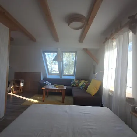 Erpelhaus In Laendlicher Idylle Mit Stadtnaehe Zu Erfurt Und Weimar منزل للإقامة Utzberg